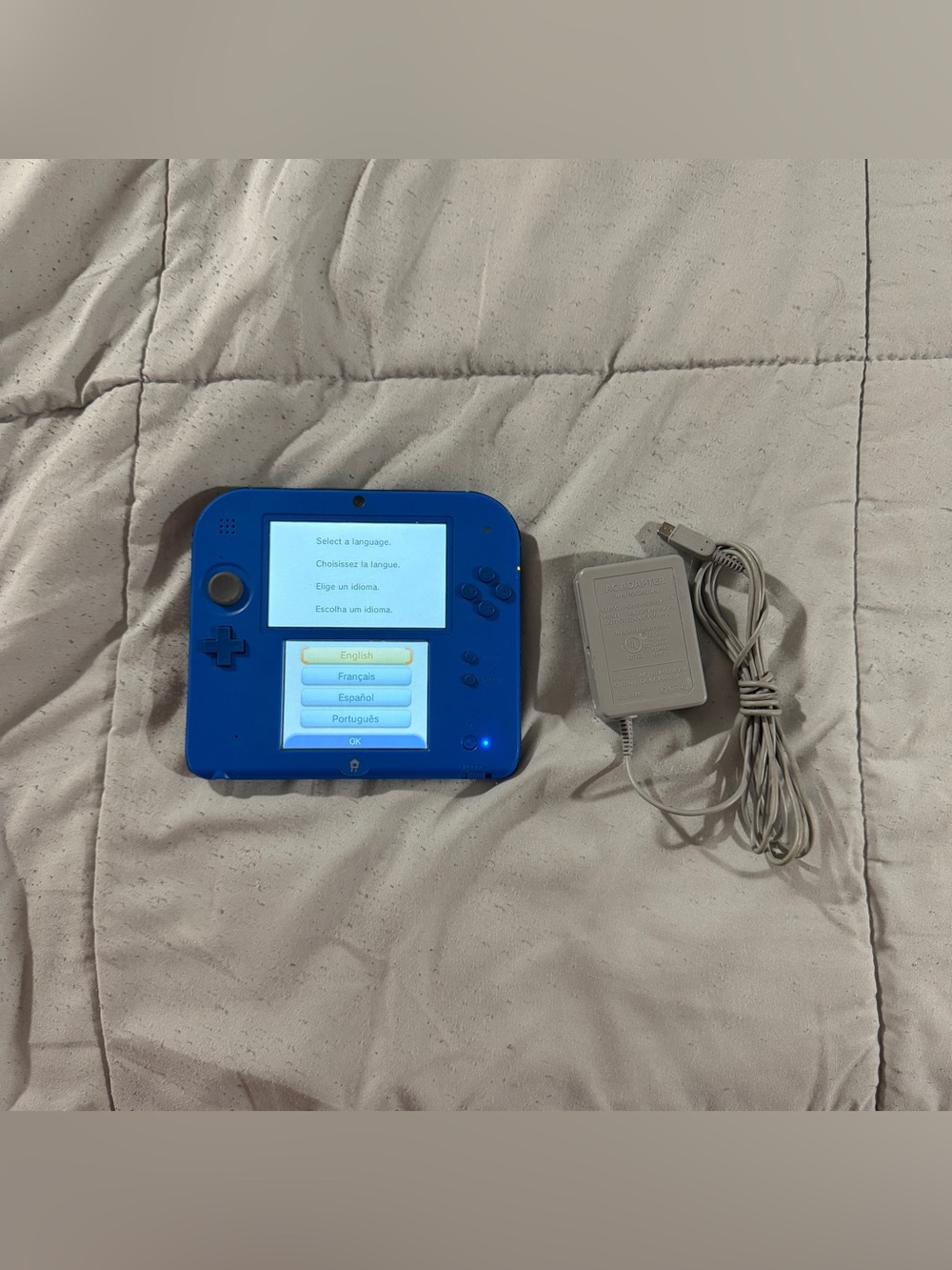 Nintendo 2DS Handheld System Blue/Black Wi-Fi w/ Charger + 4GB SD Card